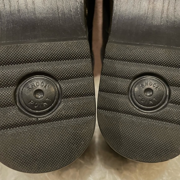 Black Clogs - Picture 4 of 6